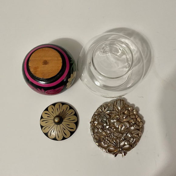 VTG Handpainted Lacquerware Trinket or Sugar Bowl & Glass Metal Trinket Dish - Picture 6 of 7